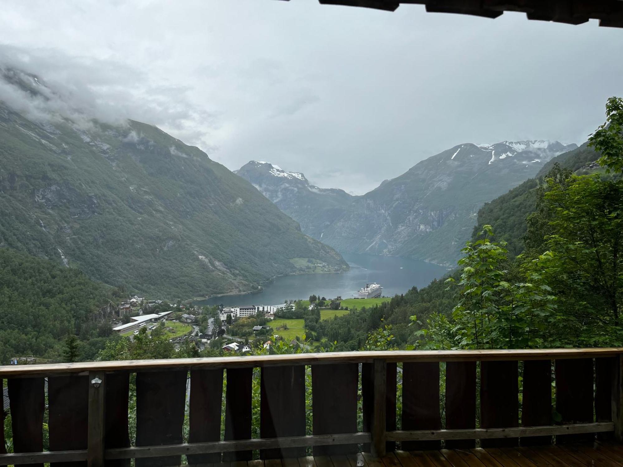 Fossen Accommodation Geiranger Phòng bức ảnh