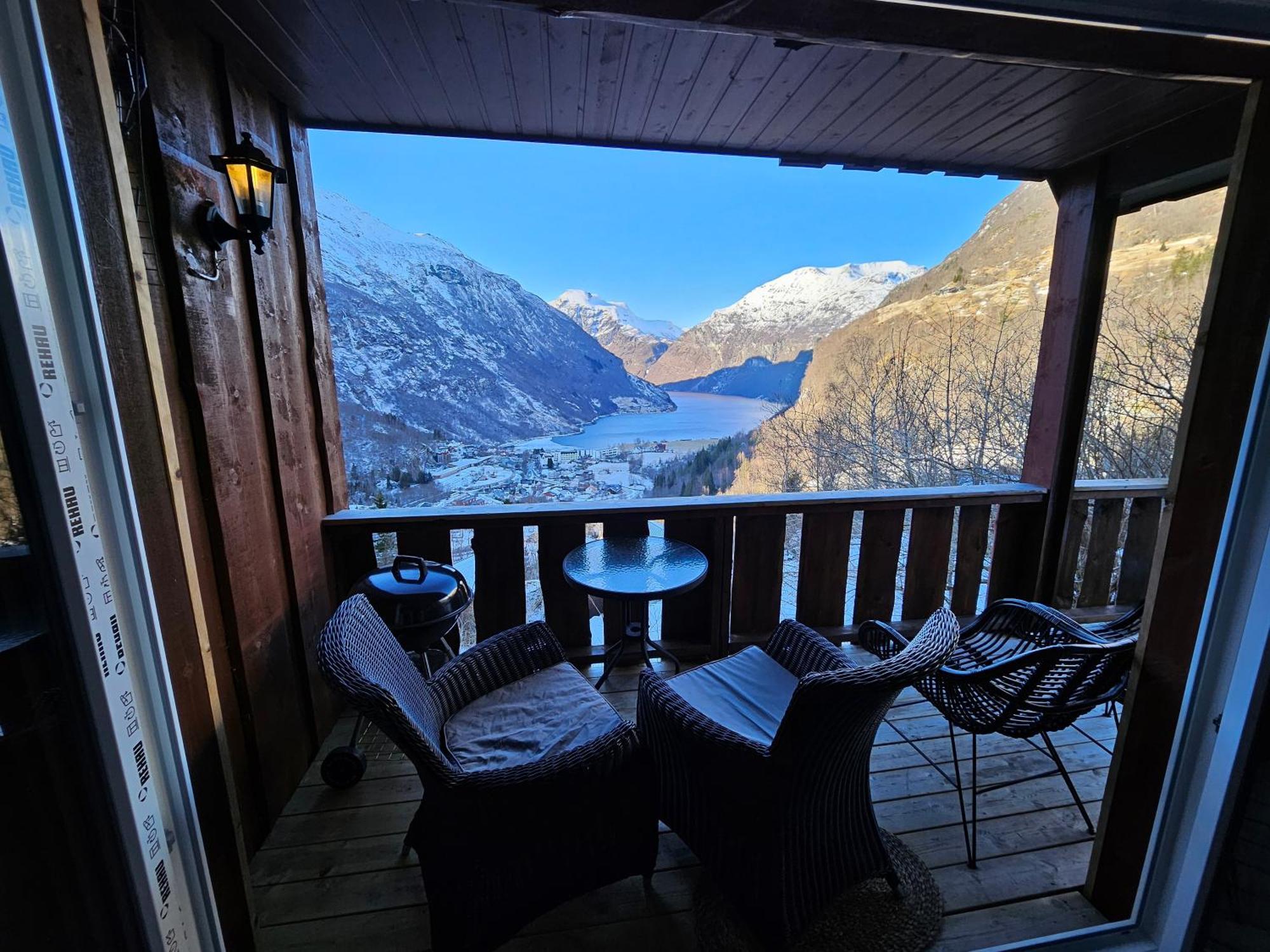 Fossen Accommodation Geiranger Ngoại thất bức ảnh